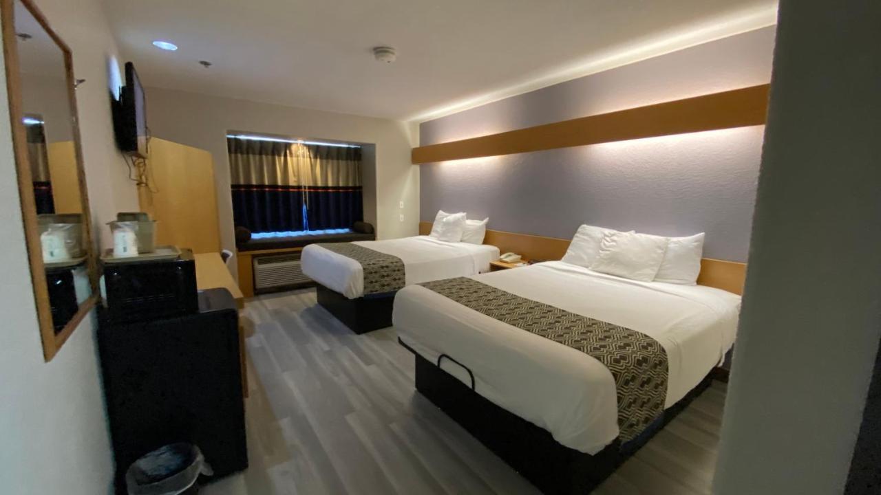 Microtel Inn & Suites By Wyndham Ardmore Bagian luar foto