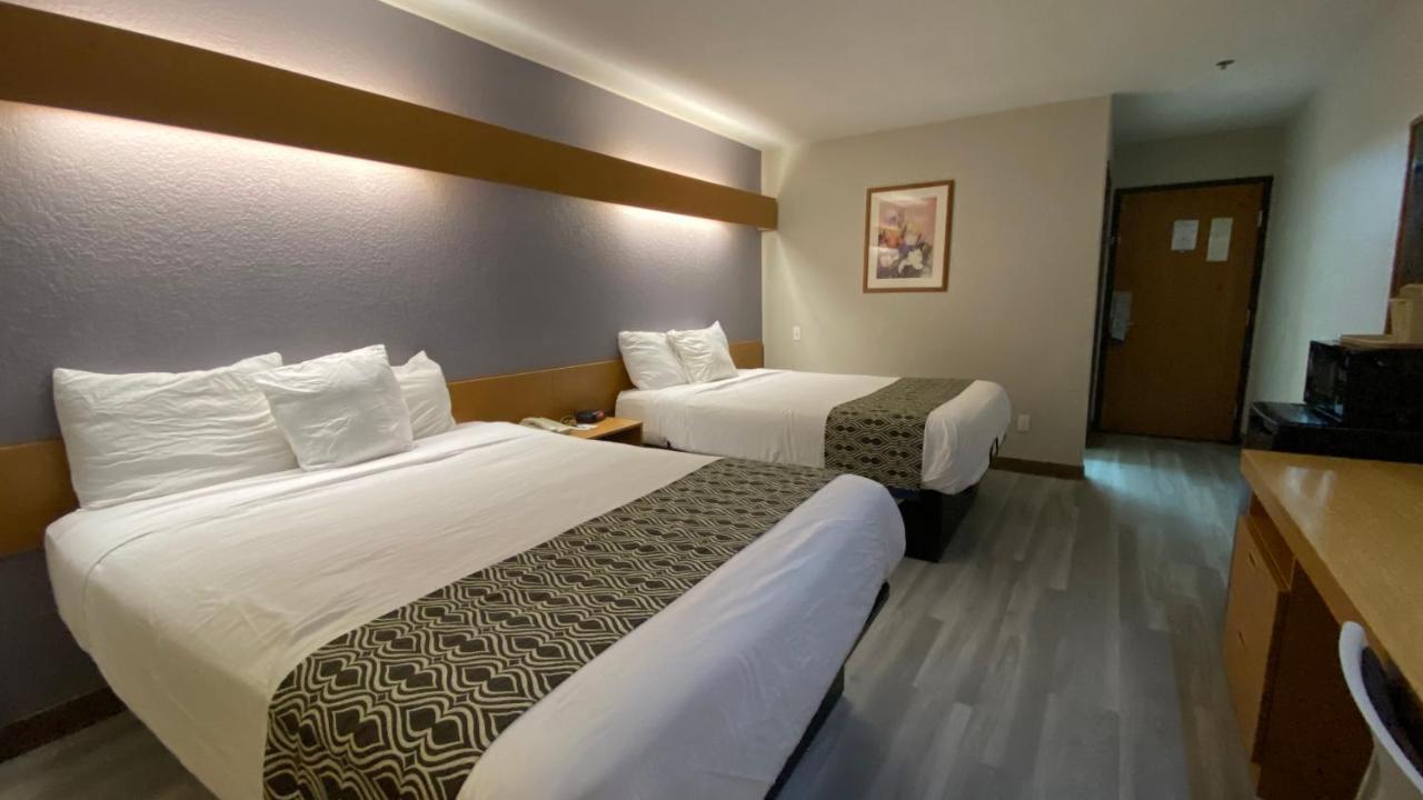 Microtel Inn & Suites By Wyndham Ardmore Bagian luar foto