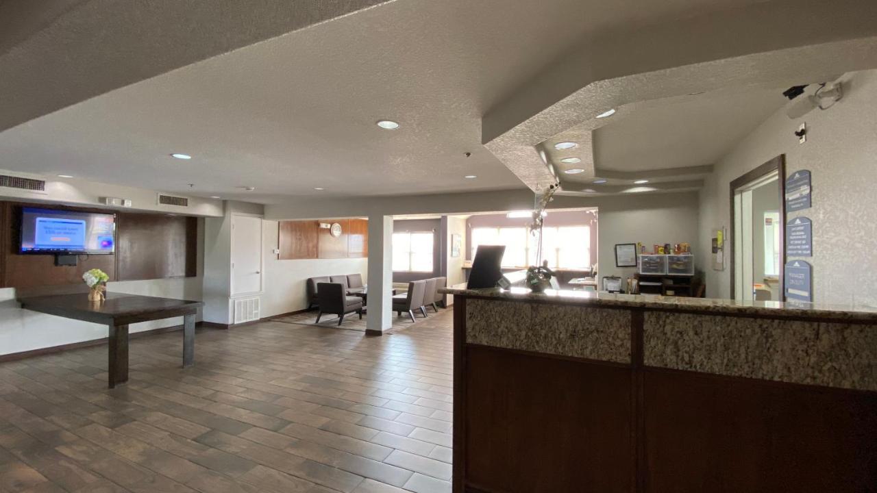 Microtel Inn & Suites By Wyndham Ardmore Bagian luar foto